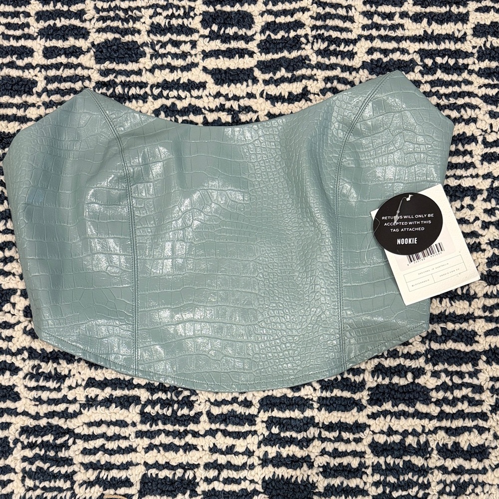 Nookie - Shiloh Buster Top